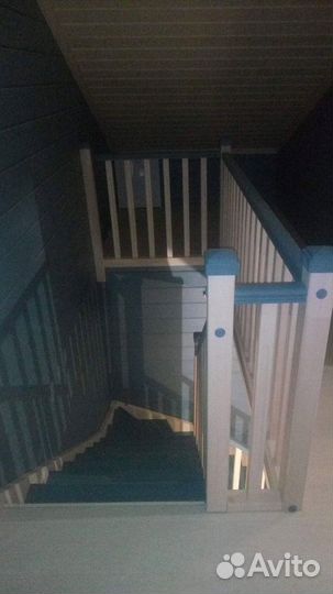 Лестница на второй этаж на заказ
