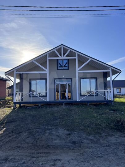 Коттедж 190 м² на участке 6 сот.