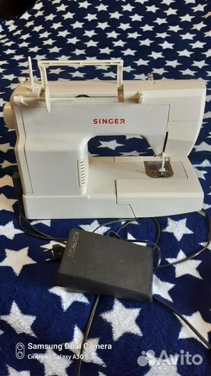 Швейная машина зингер ножная