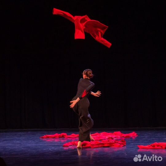 Эскиз и пошив сценических костюмов