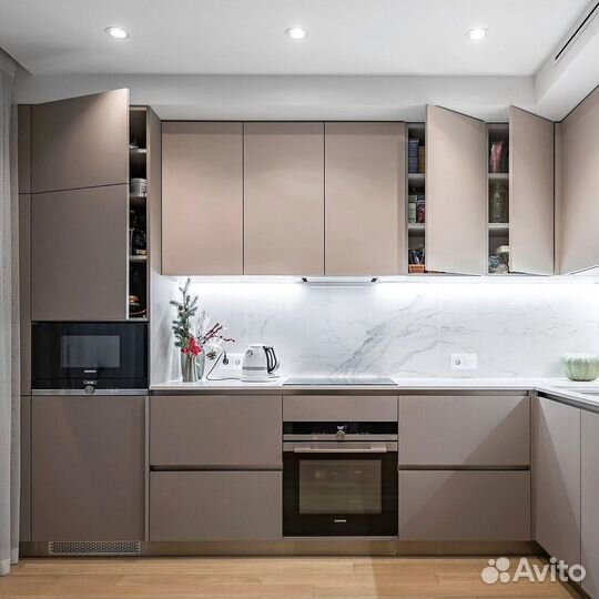 Кухонный гарнитур 