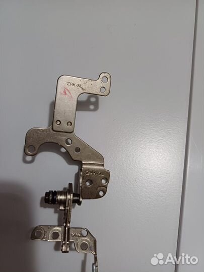 Петля для ноутбука Acer Aspire V5-572G