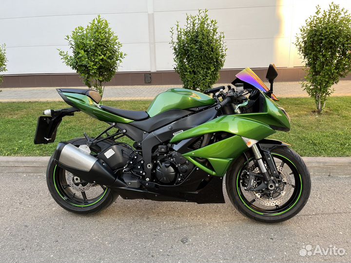 Kawasaki zx6r 2011
