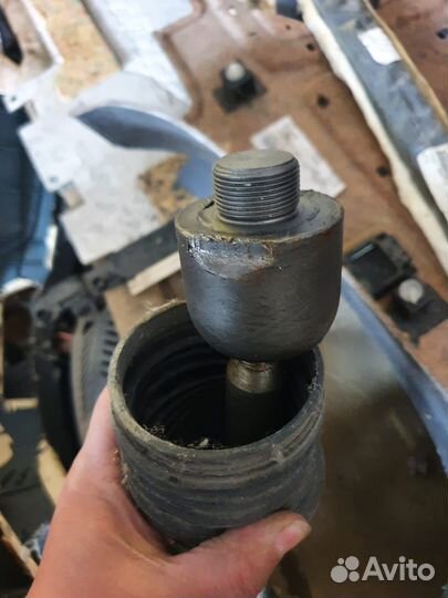 Тяга рулевая Toyota LC 200 Lexus LX 570 450d