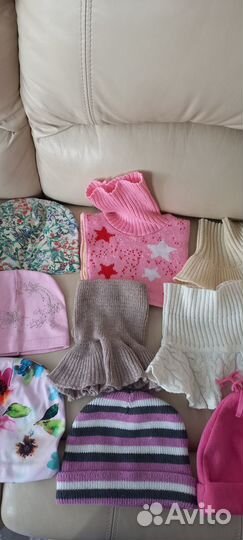 Шапочки и варежки на девочку 2-4 лет