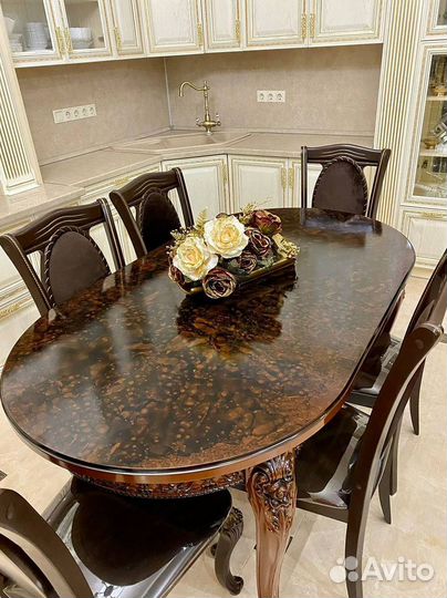Стол и стулья от производителя. В наличии