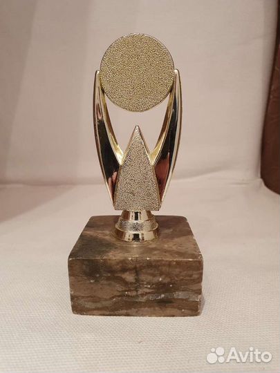 Награда статуэтка за I место в танцах