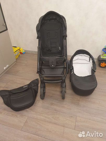 Коляска 2 в 1 Riko Montana