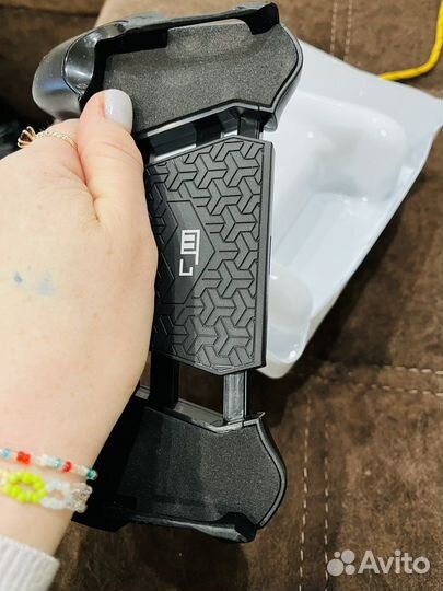 Игровой держатель для телефона