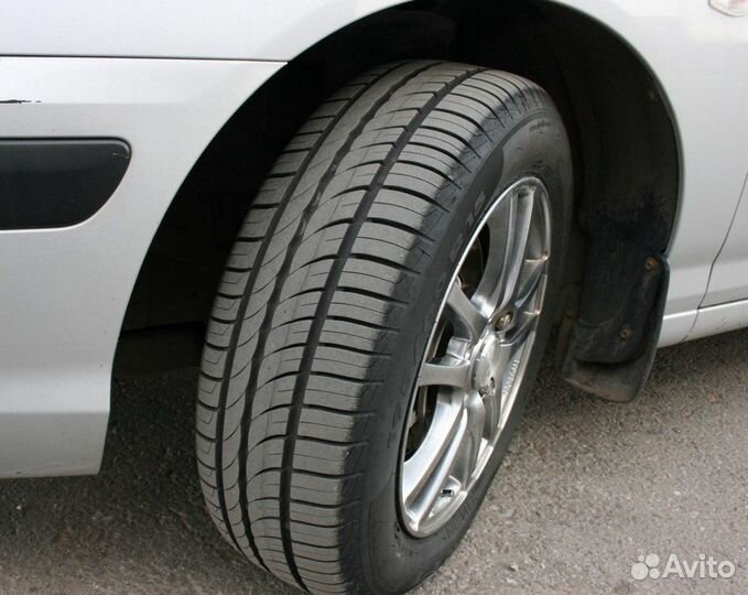 Pirelli Cinturato P1 185/55 R15