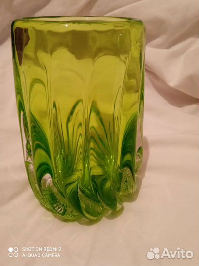 Вазы чешское и др. стекло бу