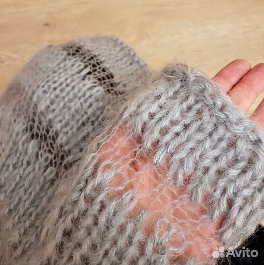 Накидка шерстяная ручной вязки серая