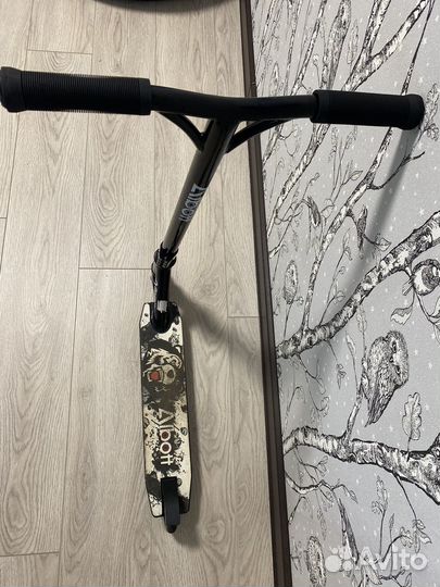 Трюковой самокат