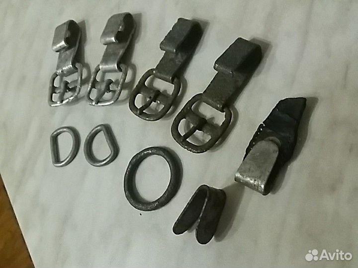 Фурнитура немецкая 2й Мировой зацепы кольца крючёк