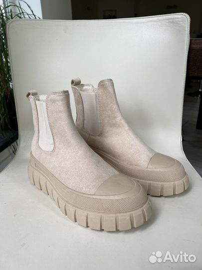 Полусапоги женские 39 размер