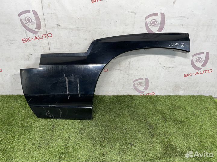 Фендер задний правый на Cadillac Escalade GMT800