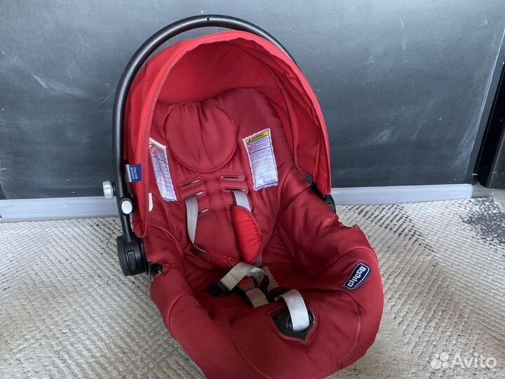 Автокресло для новорожденных
