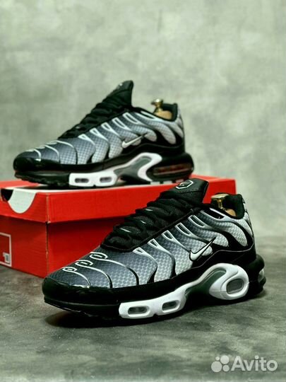 Кроссвоки Nike Air Max Tn Plus