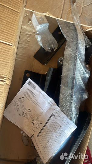 Фаркоп Toyota highlander 2014