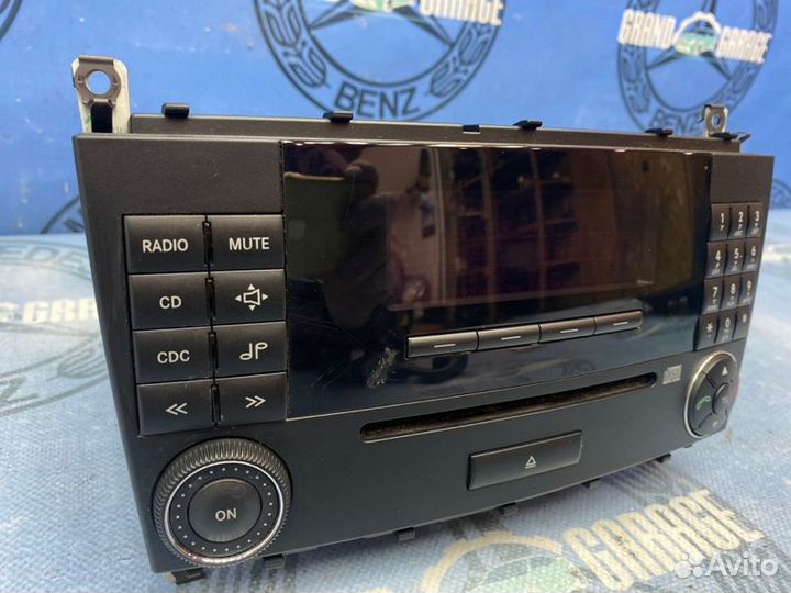 Магнитола Mercedes-Benz C-Class W203