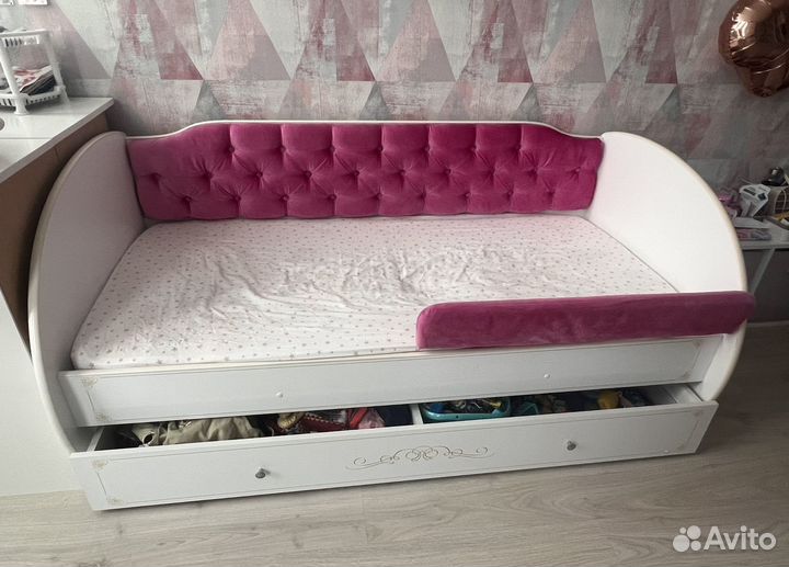 Диван кровать с матрасом