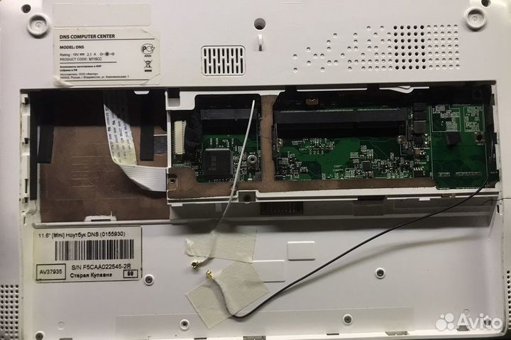 11.6 (mini) Ноутбук DNS M116CC(0155930) в разборе