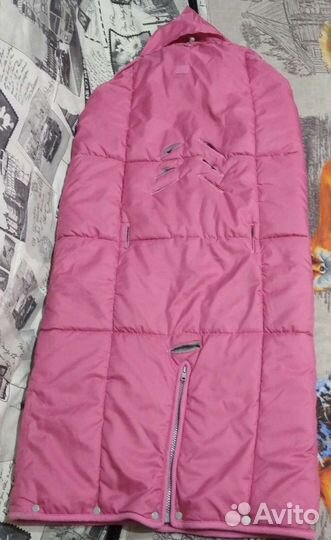 Конверты розовый RedCastle и красный д/автокресел