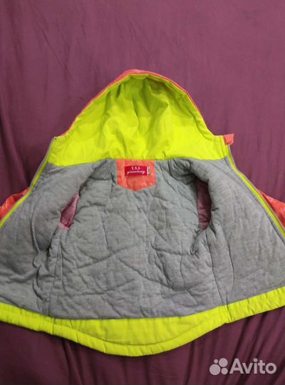 Продам куртку на девочку весна-осень рост 80