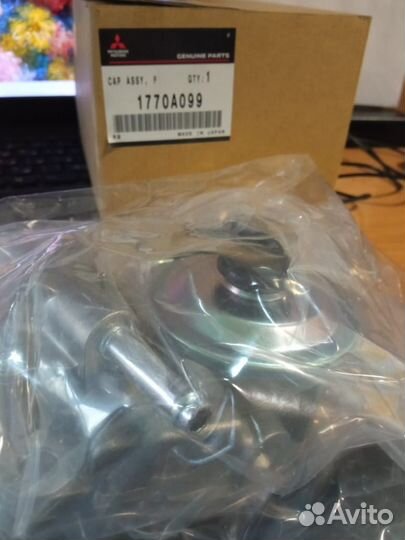 Mitsubishi 1770A099 насос подкачки