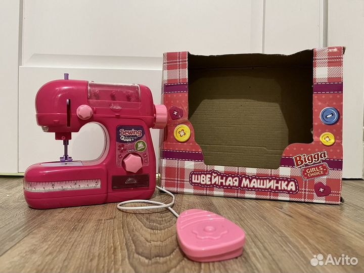 Игрушка Швейная машинка