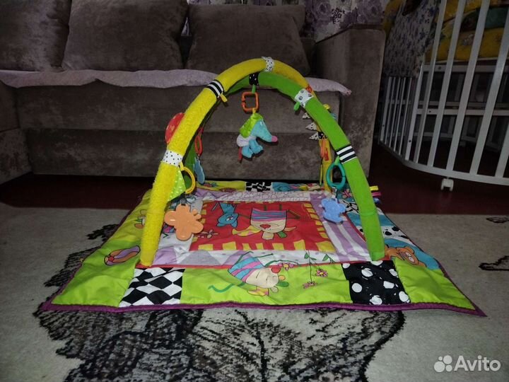 Развивающие и водный коврик, стойка,подарок