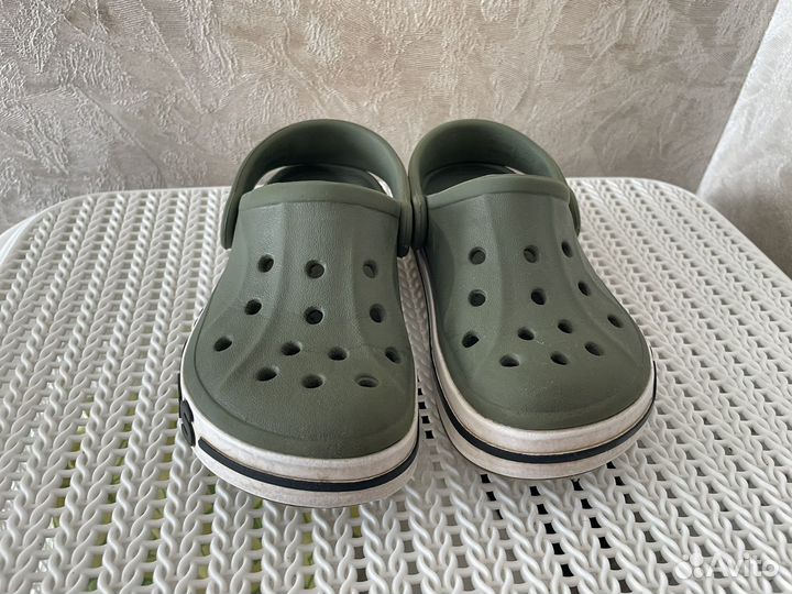 Crocs c9