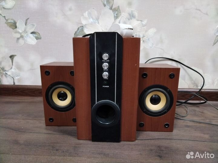 Колонки Sven sps 820 2.1