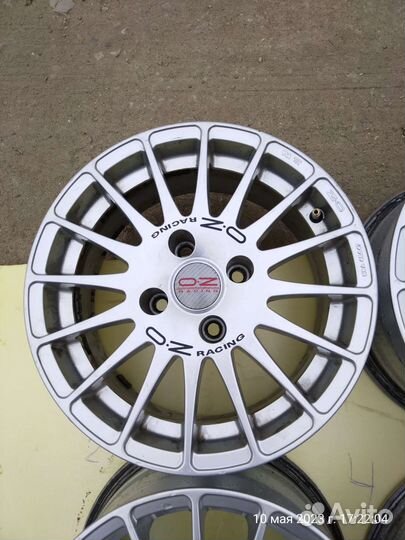 OZ Racing Superturismo r15 4x108