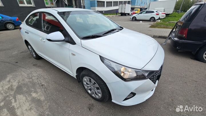 Hyundai Solaris 1.6 AT, 2021, 178 000 км