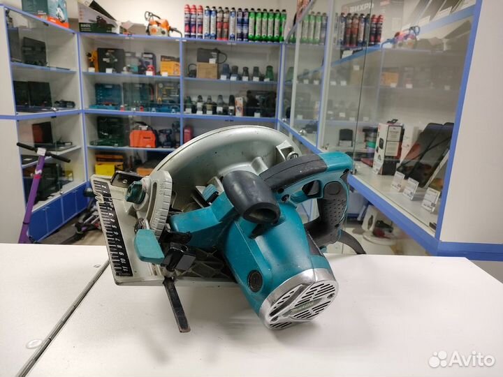 Пила дисковая Makita 5008MG