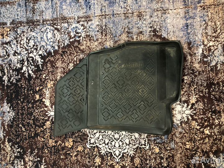 Автомобильные коврики резиновые