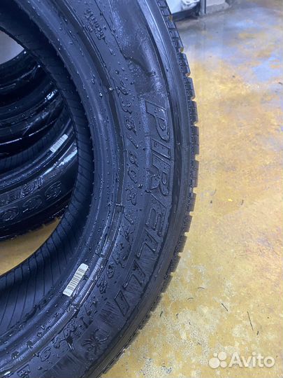 Pirelli Scorpion Ice&Snow 235/60 R17 102H