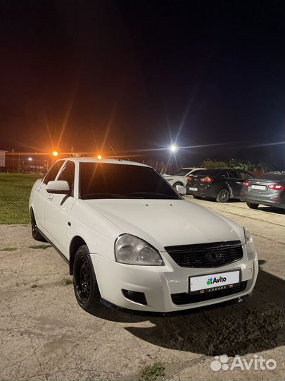 LADA Priora 1.6 МТ, 2017, 200 000 км
