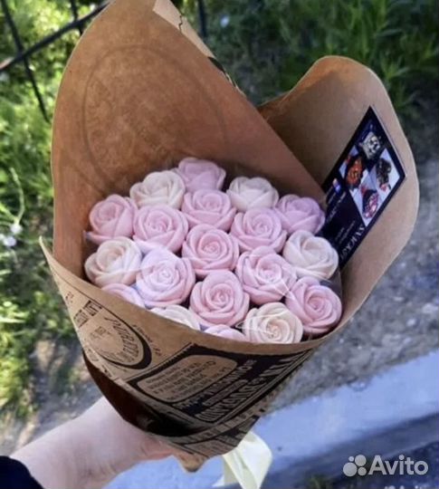 Шоколадные розы,тюльпаны пионы на 8 марта