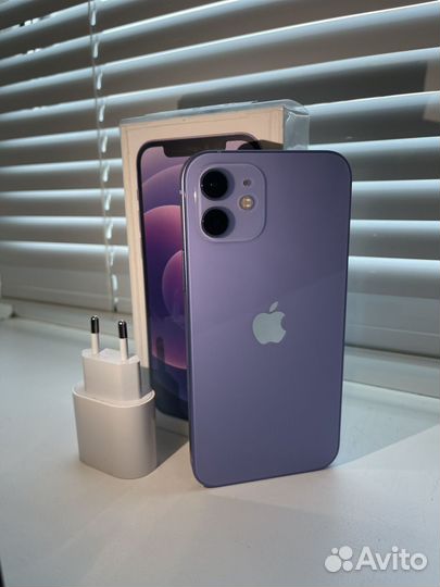 iPhone 12, 64 ГБ