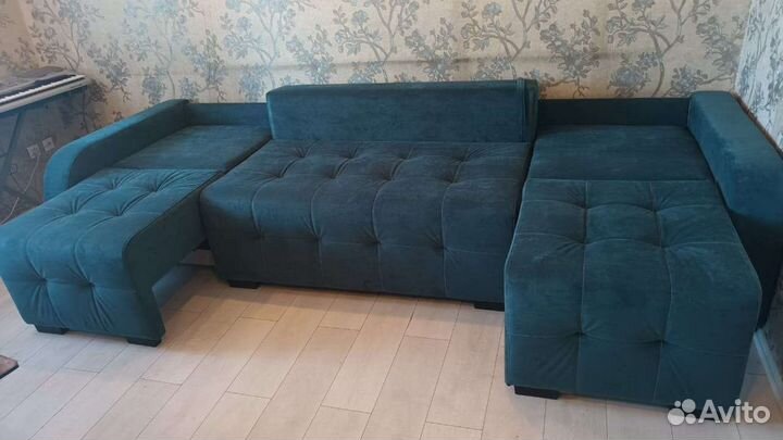 П образный диван