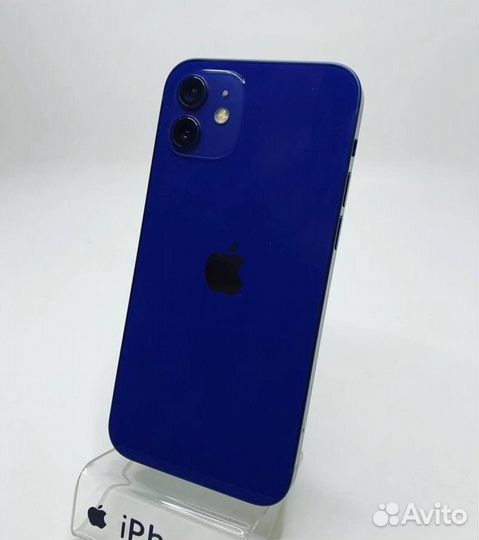 iPhone 12, 64 ГБ