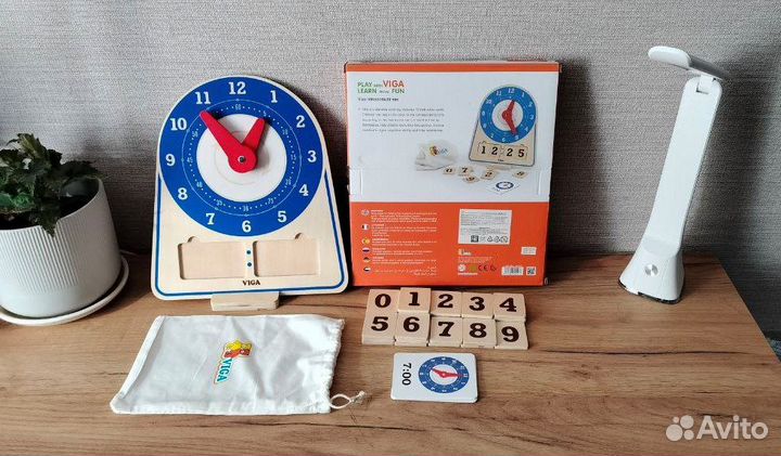 Развивающая игра Viga - деревянные часы