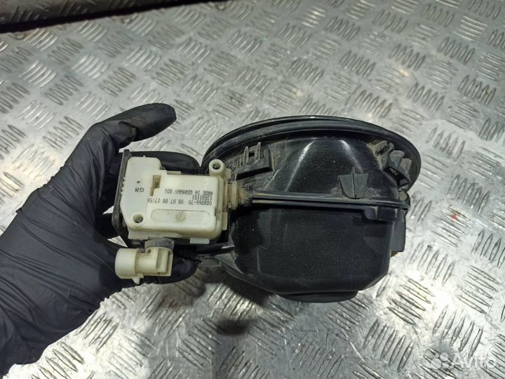 Лючок бензобака Insignia (08) Б\У (арт. 13352310)