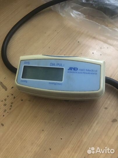 Тонометр на запчасти