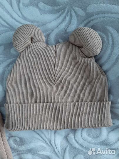 Шапка и комбинезон для малыша с начесом