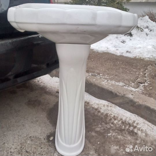 Раковина в ванную бу