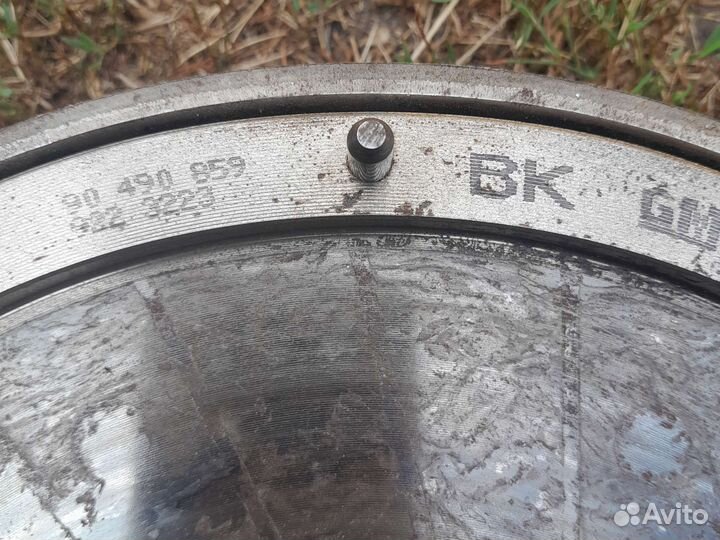 Двух массовый маховик Опель Сигнум 2003г