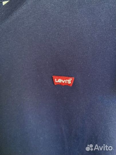 Футболка levis